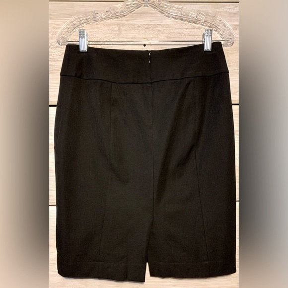 Banana Republic Pencil Skirt - Picture 2 of 2